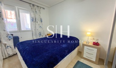 Resale - Apartment / flat - Orihuela Costa