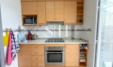 Resale - Apartment / flat - Orihuela Costa