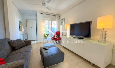 Resale - Apartment / flat - Orihuela Costa