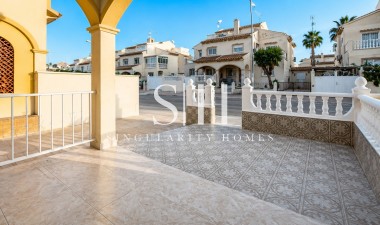 Reventa - Casa - Orihuela Costa - Costa Blanca