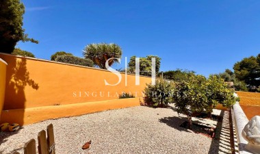 Återförsäljning - Villa - Torrevieja - Los balcones