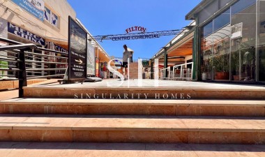 Återförsäljning - Villa - Torrevieja - Los balcones