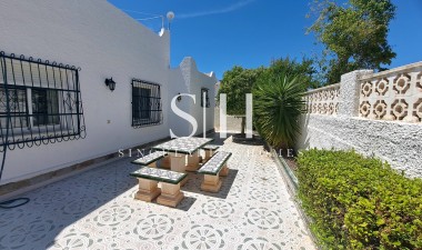 Resale - Villa - San Miguel de Salinas - Inland
