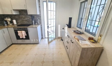 Resale - Villa - San Miguel de Salinas - Inland