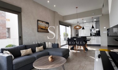 Återförsäljning - Villa - Orihuela Costa - Costa Blanca