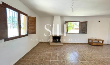 Resale - Villa - Catral - Costa Blanca