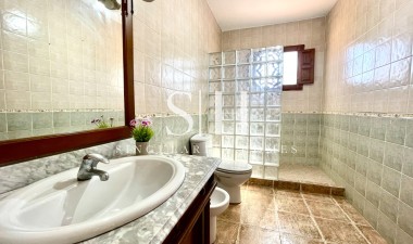 Resale - Villa - Catral - Costa Blanca