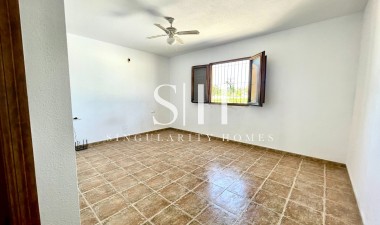Resale - Villa - Catral - Costa Blanca