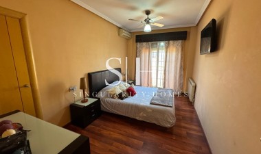 Resale - Villa - Torrevieja - Zona Los Frutales