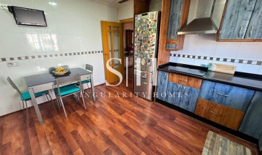 Resale - Villa - Torrevieja - Zona Los Frutales