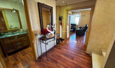 Resale - Villa - Torrevieja - Zona Los Frutales