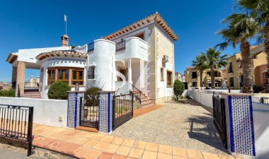 Перепродажа - Villa - Algorfa - La Finca Golf