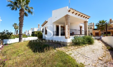 Перепродажа - Villa - Algorfa - La Finca Golf
