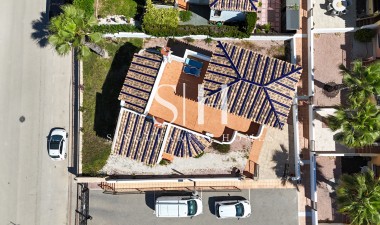 Перепродажа - Villa - Algorfa - La Finca Golf