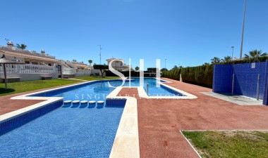 Wiederverkauf - Villa - Orihuela Costa - Los Dolses