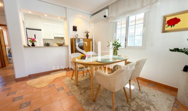 Wiederverkauf - Villa - Orihuela Costa - Los Dolses