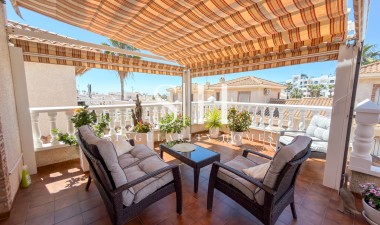 Wiederverkauf - Villa - Orihuela Costa - Los Dolses