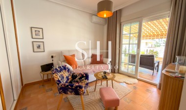 Wiederverkauf - Villa - Orihuela Costa - Los Dolses