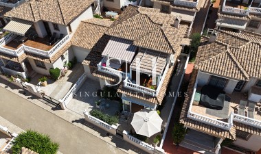 Wiederverkauf - Villa - Orihuela Costa - Los Dolses