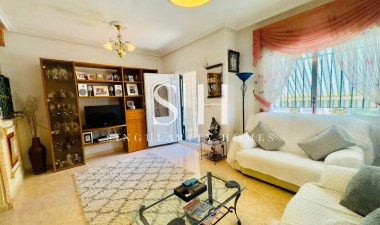 Resale - House - Orihuela Costa