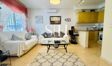 Resale - House - Orihuela Costa