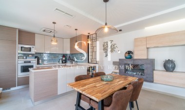 Resale - House - Vista Bella Golf Resort - Inland