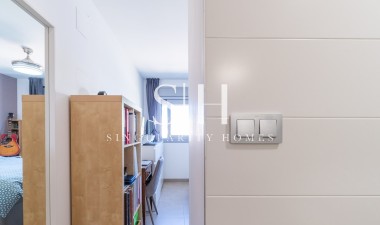 Resale - Bungalow - Vista Bella Golf Resort - Inland