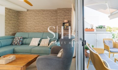 Resale - Bungalow - Vista Bella Golf Resort - Inland