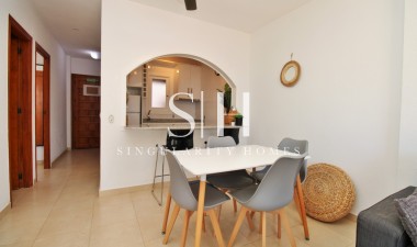 Resale - Apartment / flat - Orihuela Costa - Villamartin
