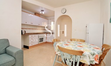Resale - House - Orihuela Costa - Villamartin