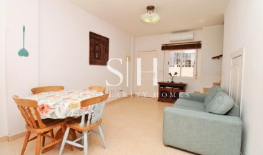 Resale - House - Orihuela Costa - Villamartin