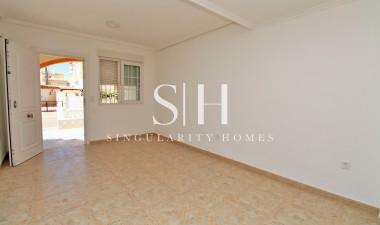 Resale - House - Orihuela Costa - Playa Flamenca