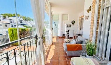 Resale - Apartment / flat - Orihuela Costa