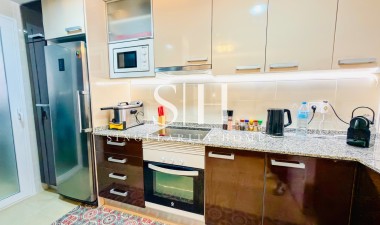 Resale - Apartment / flat - Orihuela Costa