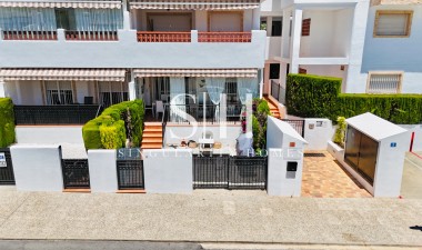 Resale - Apartment / flat - Orihuela Costa