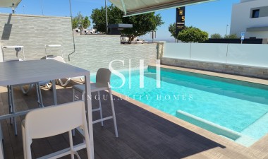 Resale - Villa - San Miguel de Salinas - Inland