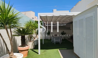 Resale - Villa - San Miguel de Salinas - Inland