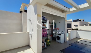 Resale - Villa - San Miguel de Salinas - Inland