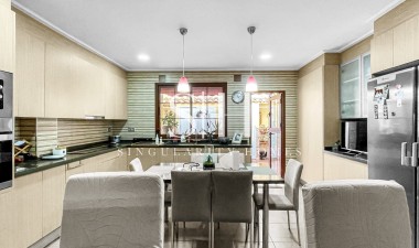 Resale - House - Torrevieja - Costa Blanca