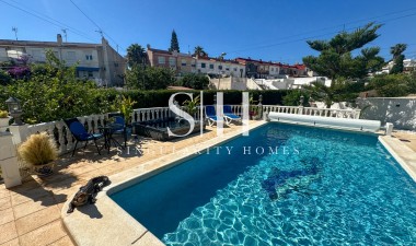 Resale - House - Torrevieja - Costa Blanca