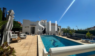 Resale - House - Torrevieja - Costa Blanca
