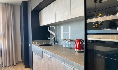 Resale - Apartment / flat - Torrevieja - Punta prima
