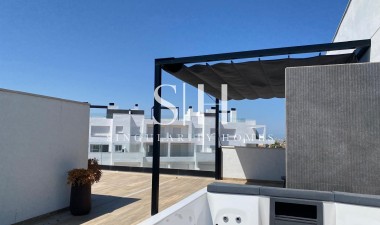 Resale - Apartment / flat - Torrevieja - Punta prima