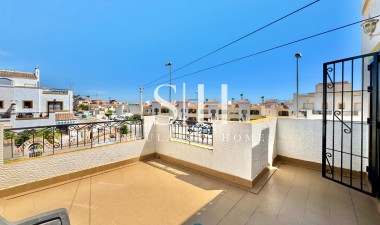 Resale - House - Orihuela Costa - Los Altos