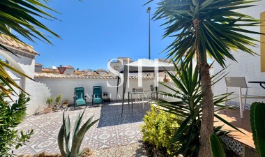 Resale - House - Orihuela Costa - Los Altos