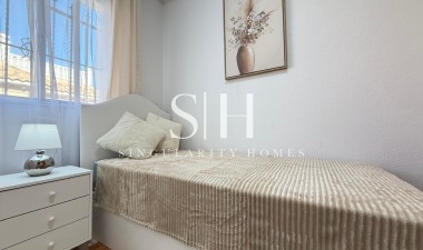 Resale - House - Orihuela Costa - Las Filipinas