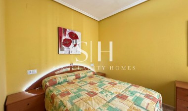 Resale - Apartment / flat - Torrevieja - Playa del Cura