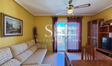 Resale - Apartment / flat - Torrevieja - Playa del Cura