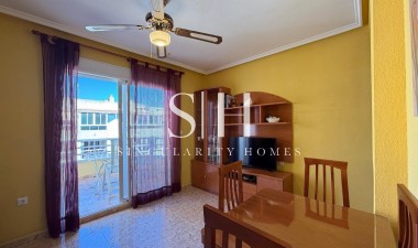 Resale - Apartment / flat - Torrevieja - Playa del Cura