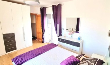 Resale - House - Orihuela Costa - Los Almendros-la Florida